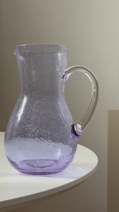 Mundblæst vandkande