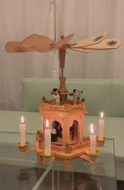 Julepyramide i træ, 2 etager